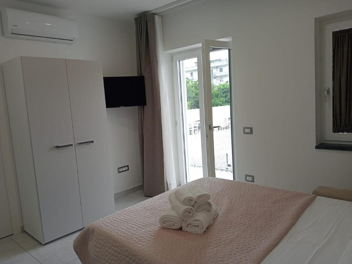 Rosy'S House Bed & Breakfast Скафати Екстериор снимка